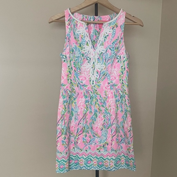 Lilly Pulitzer Dresses & Skirts - Lilly Pulitzer Gabby Stretch Shift Dress - Pink and Green